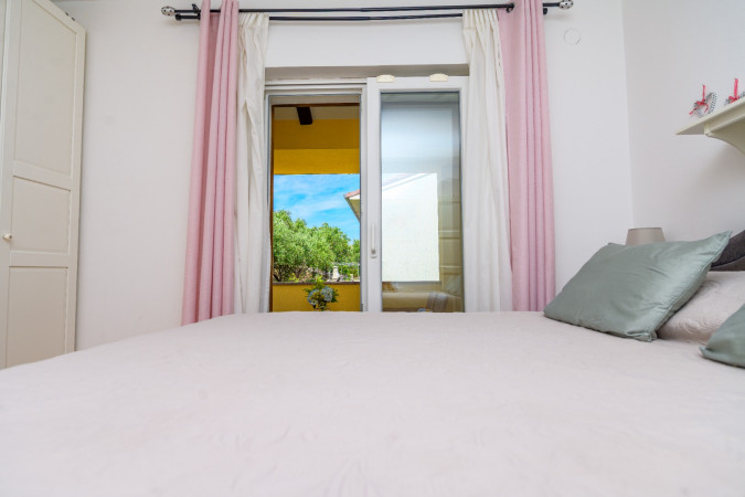 Apartment Deluxe, House Rosa Apartments by the sea, Mali Lo&scaron;inj, Croatia Mali Lo&scaron;inj