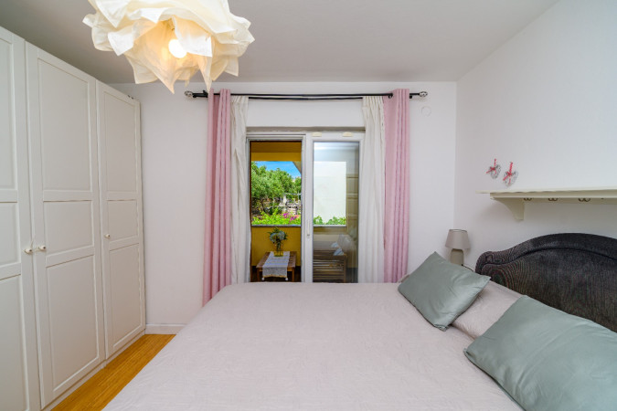 Apartment Deluxe, House Rosa Apartments by the sea, Mali Lo&scaron;inj, Croatia Mali Lo&scaron;inj