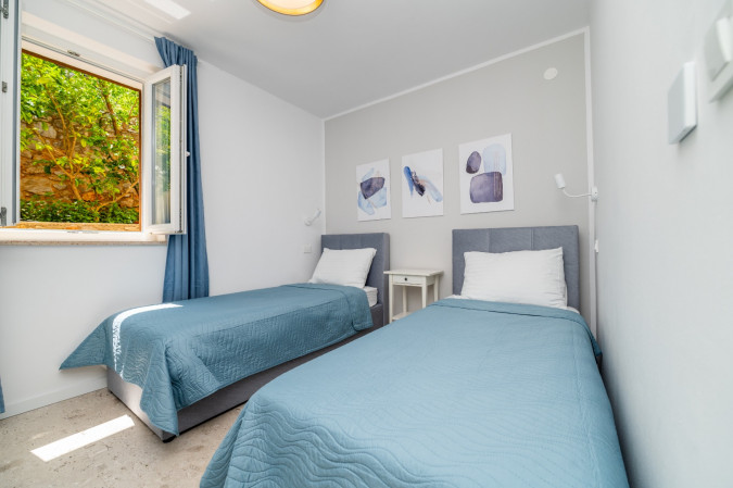 Apartment Green Oasis, House Rosa Apartments by the sea, Mali Lo&scaron;inj, Croatia Mali Lo&scaron;inj